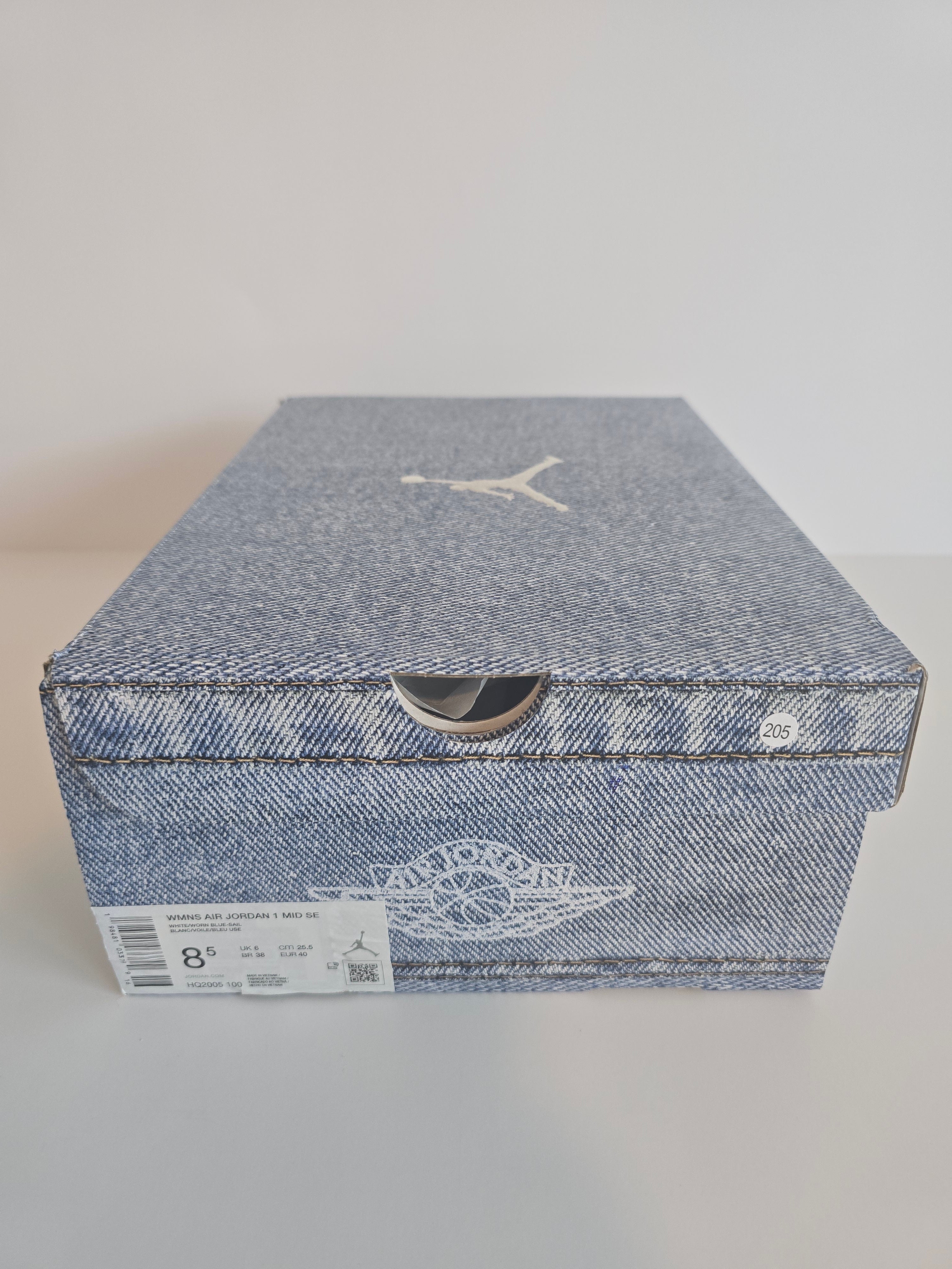 WMNS Air Jordan 1 Mid SE White Blue Sail (Size 8.5W) New w/ Box